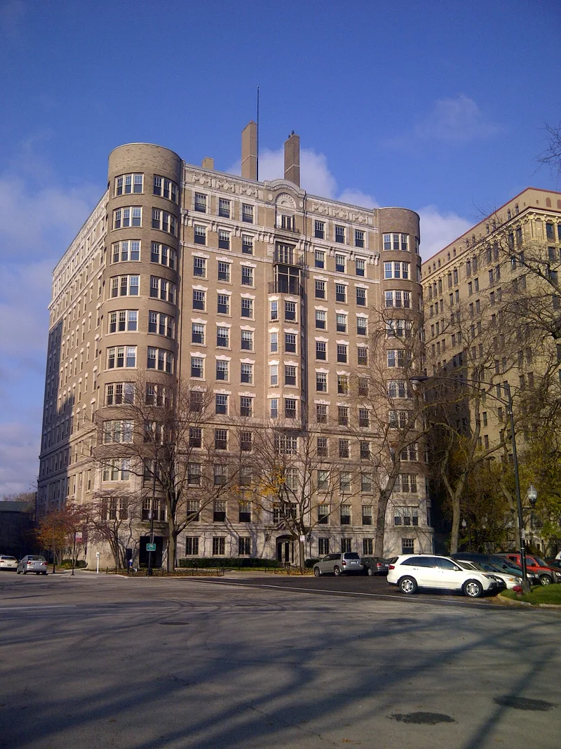 Jackson Shore Apartments, Chicago, Illinois
