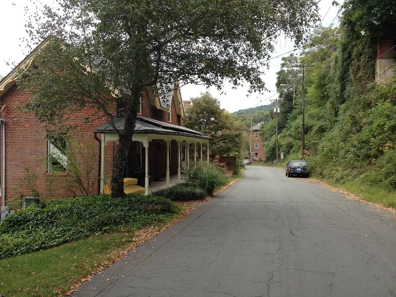 Woolen Mills Village Historic District, Virginia