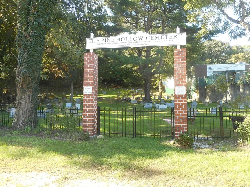 Pine Hollow Cemetery, Oyster Bay, New York