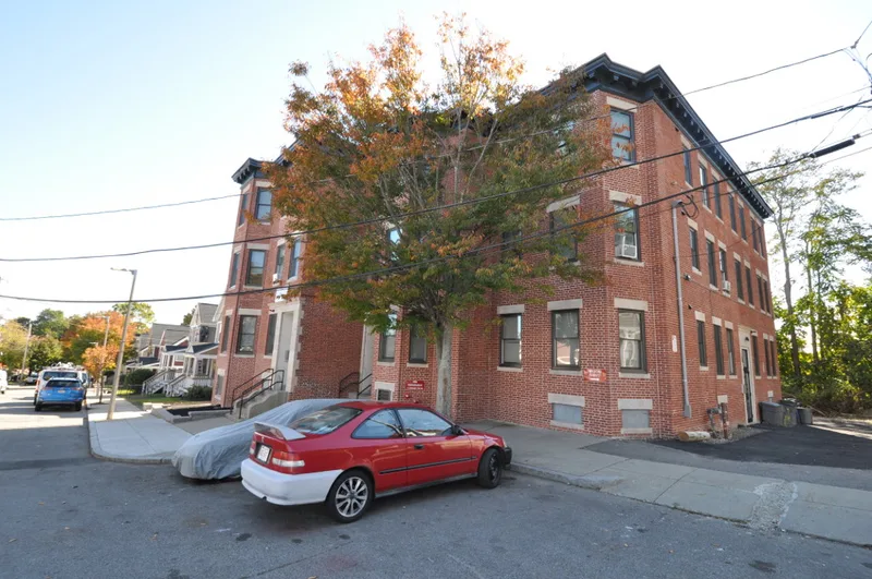 Benjamin Silverman Apartments, Boston, Massachusetts