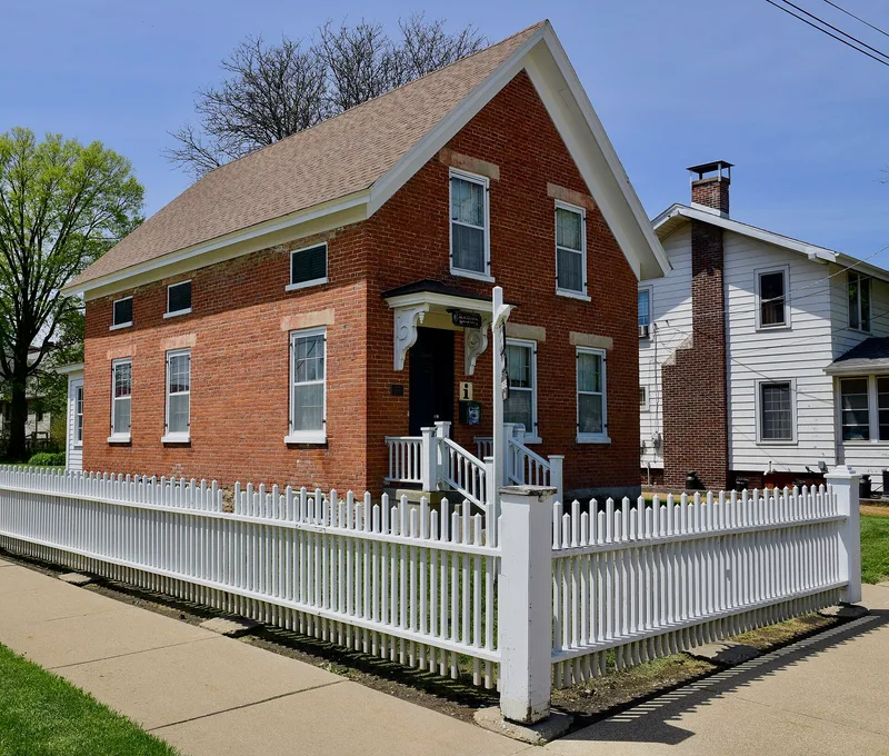 Burns, Dr. William, House, Polo, Illinois