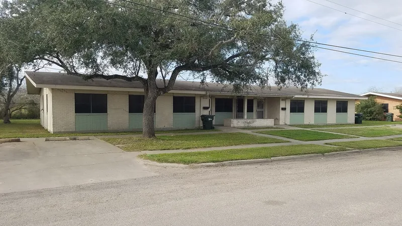Taft Public Housing Development (North), Taft, Texas
