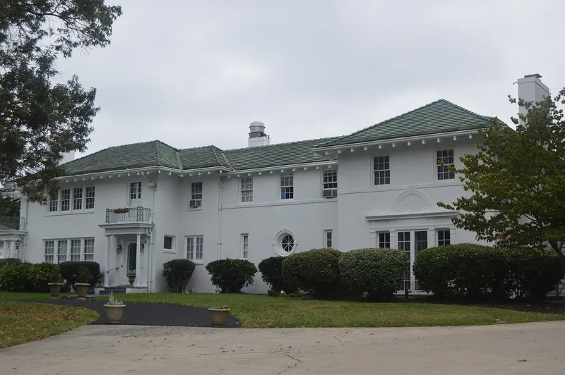 Finch, T. Austin and Ernestine L., House, Thomasville, North Carolina