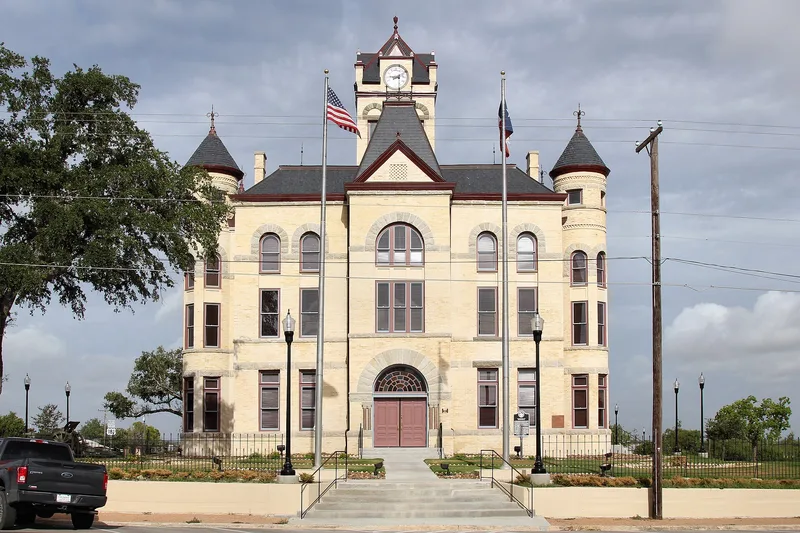 Karnes County Courthouse, Karnes City, Texas