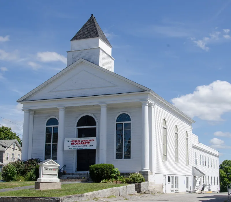 First Presbyterian Society Meeting House, Millbury, Massachusetts