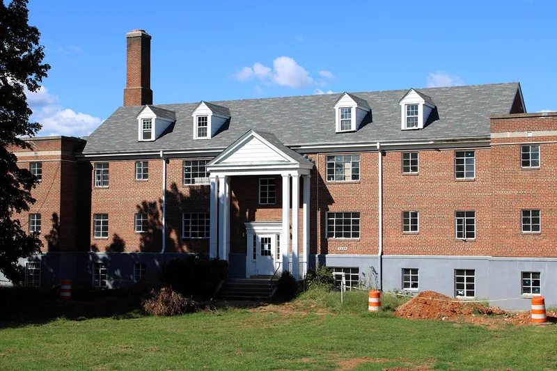 English Gardens, Virginia