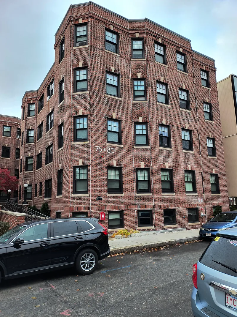John Winthrop Chambers, The, Cambridge, Massachusetts