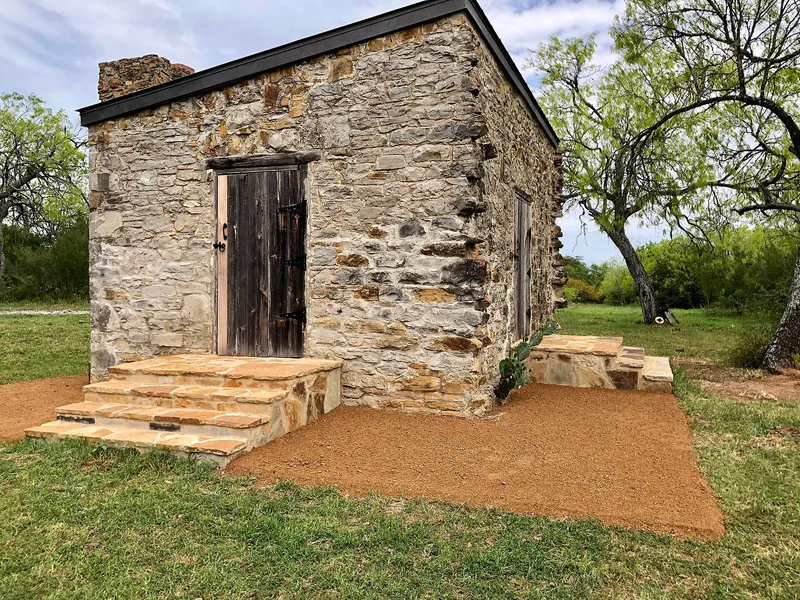 Hardscramble, Seguin, Texas