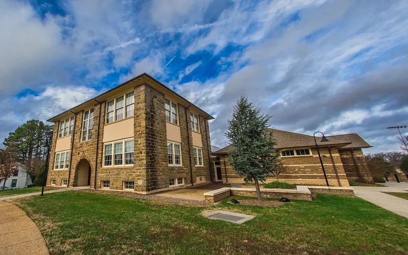 Louisa High School, Louisa, Virginia
