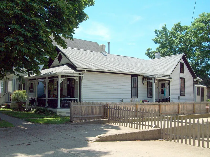 House at 218 Dearborn Street, Buffalo, New York