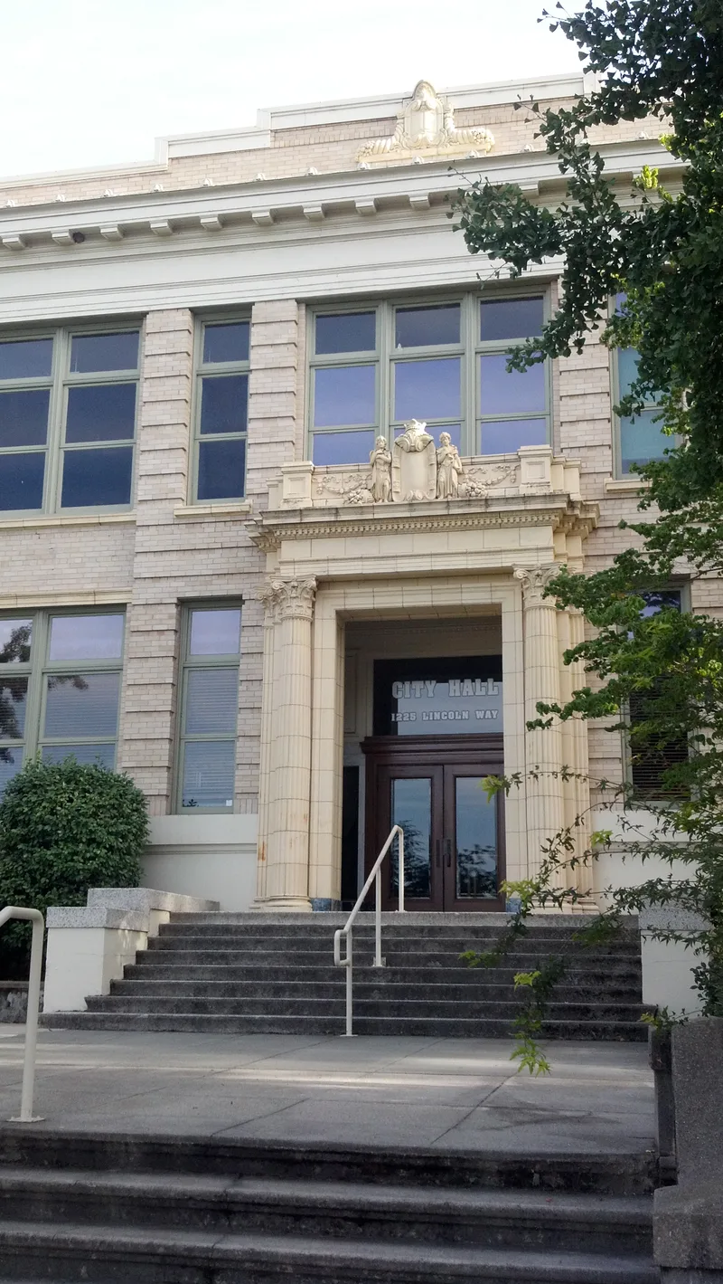 Auburn Grammar School, Auburn, California