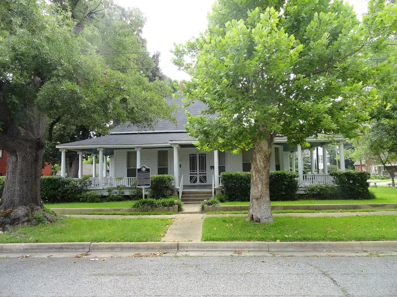 Rembert, Frank Taylor and Kate Womack, House, Longview, Texas