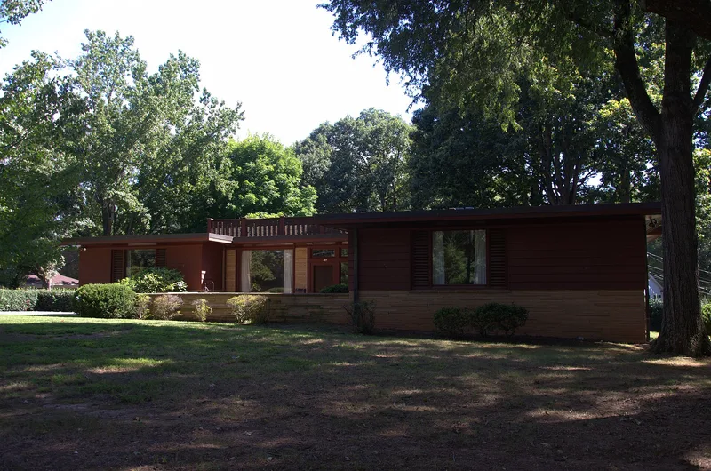 George, Lee & Helen, House, Hickory, North Carolina