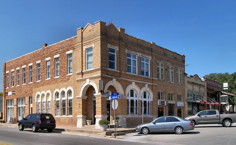 East Main Street Historic District, Texas