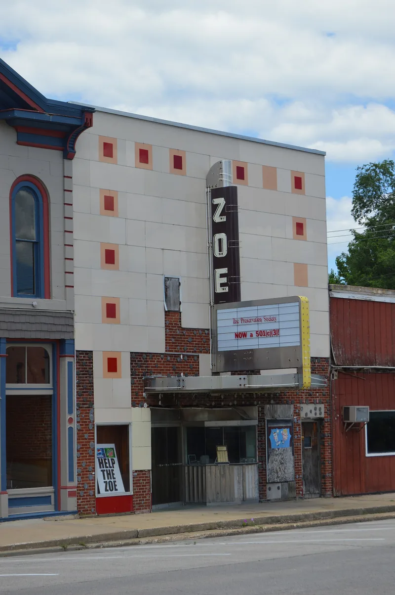 Zoe Theatre, Pittsfield, Illinois