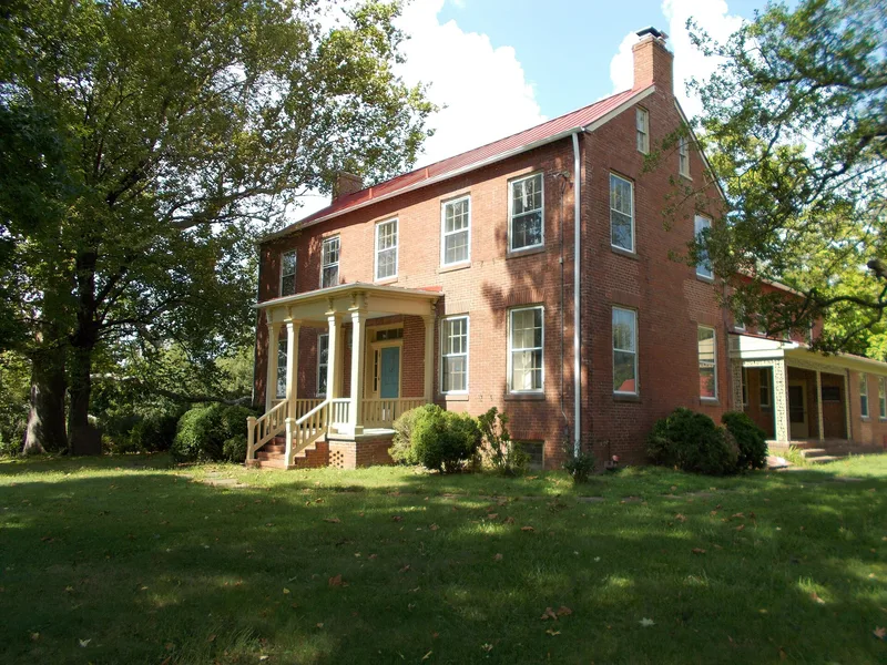 Bloomfield, Herndon, Virginia