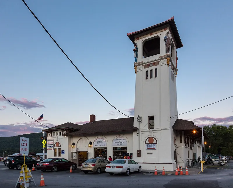 Delaware and Hudson Passenger Station, Lake George, New York