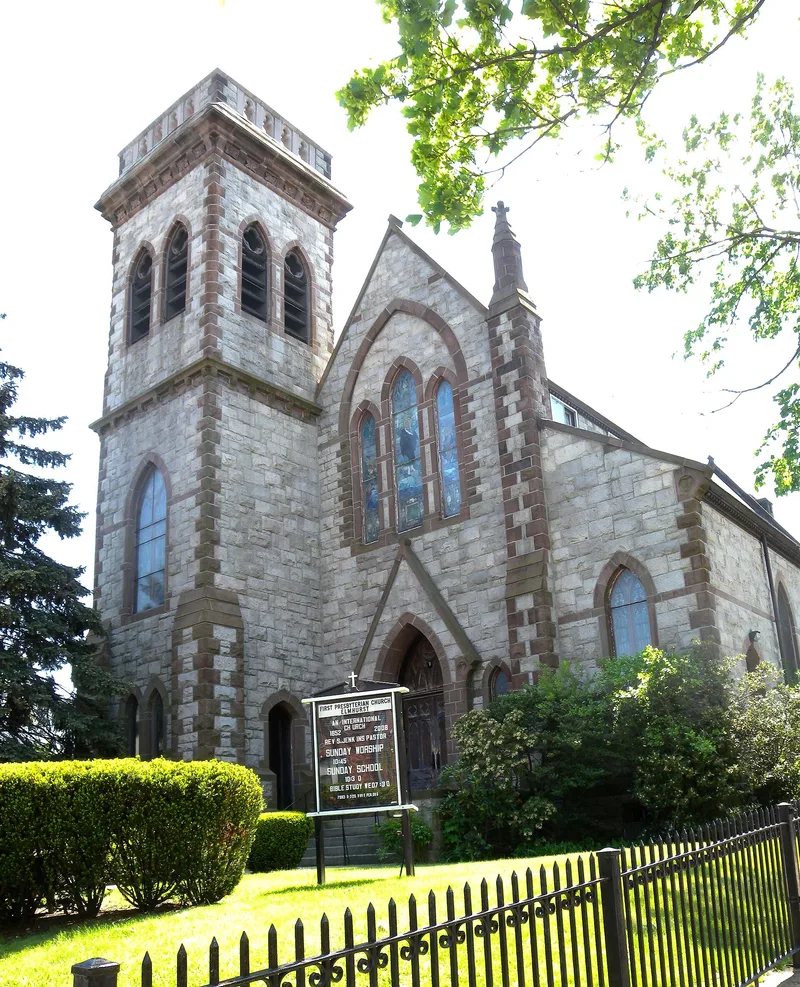First Presbyterian Church of Newtown, Elmhurst, New York