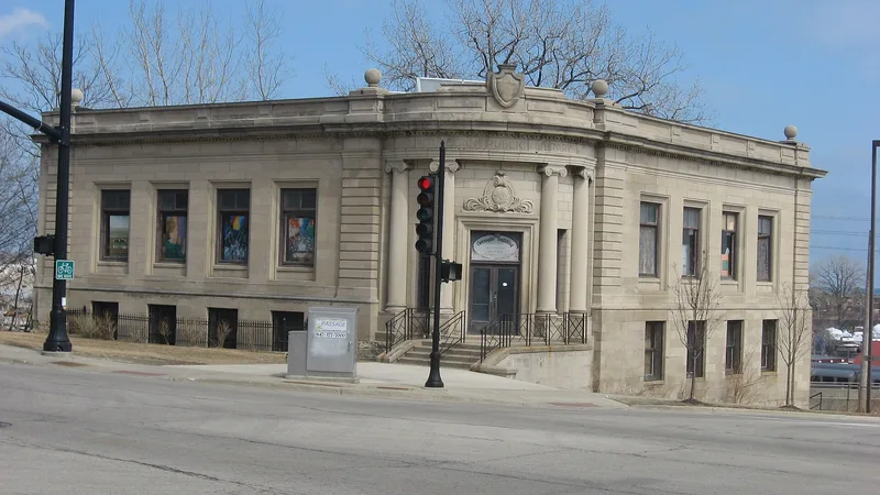 Waukegan Public Library, Waukegan, Illinois