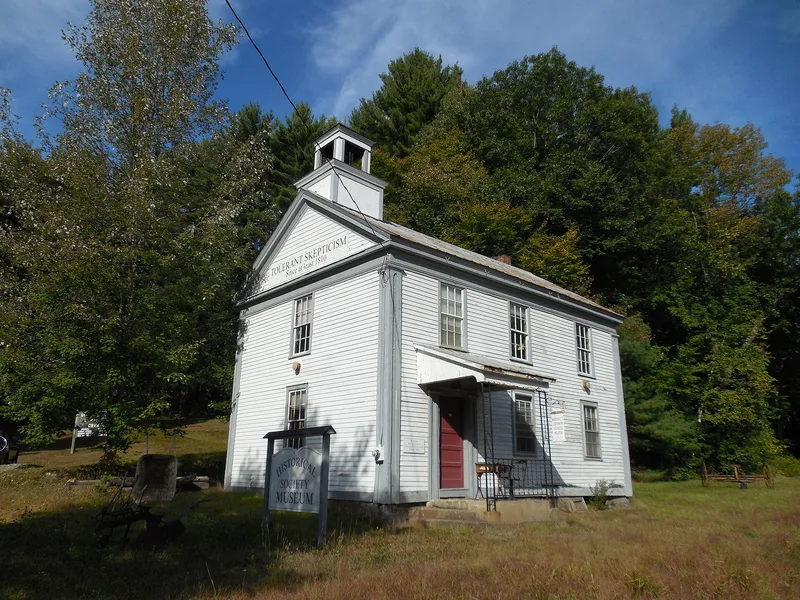 Moore's Corner Historic District, Leverett, Massachusetts