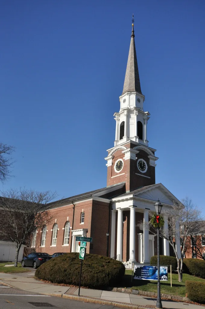 Wellesley Congregational Church and Cemetery, Wellesley, Massachusetts