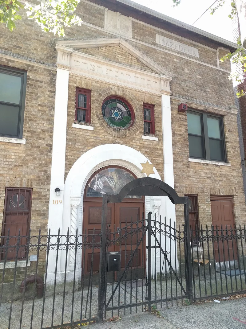 Congregation Chevra Linath Hazedeck, Brooklyn, New York