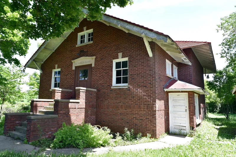 Big Woods School, Aurora, Illinois