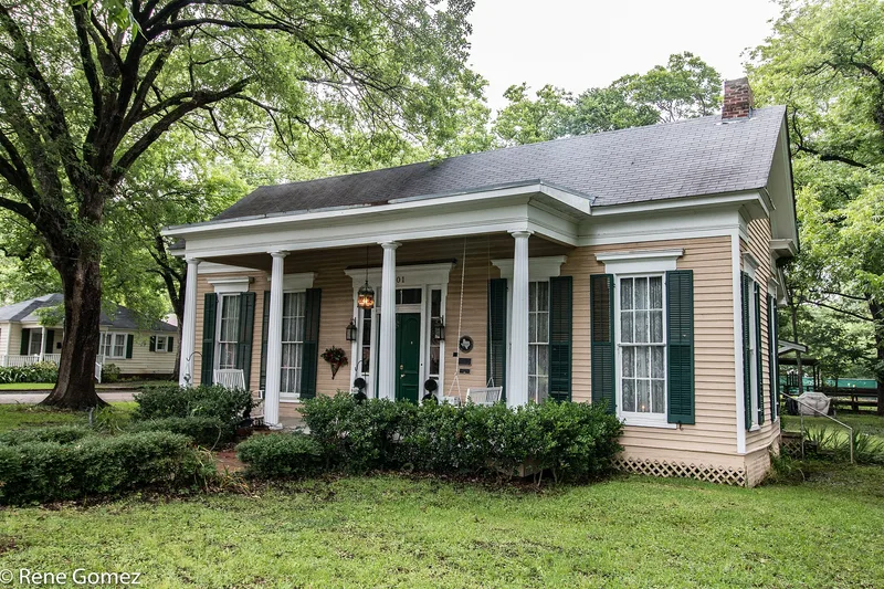 Alley-Carlson House, Jefferson, Texas