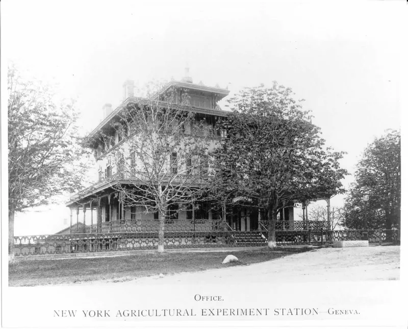 Parrott Hall, Geneva, New York