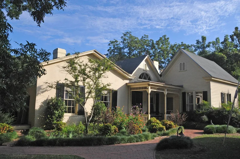Chapel Hill Historic District, Chapel Hill, North Carolina