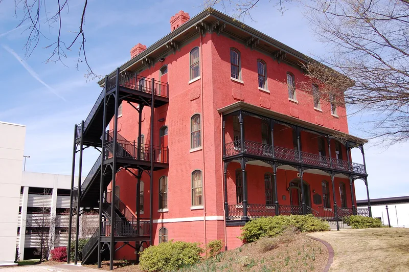 Seaboard Coast Line Railroad Company Office Building, Raleigh, North Carolina