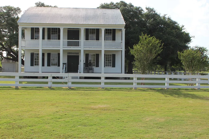 Braches House, Gonzales, Texas