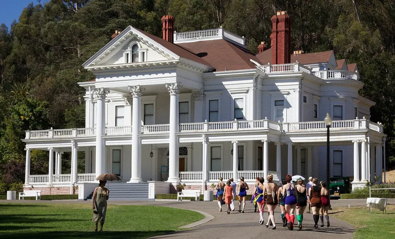 Dunsmuir House, Oakland, California