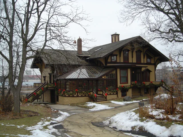 Tinker Swiss Cottage, Rockford, Illinois