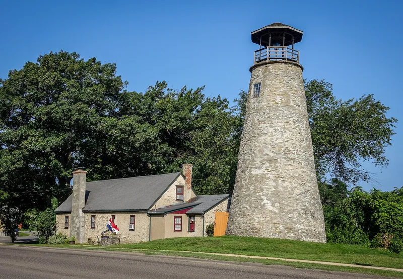 Barcelona Lighthouse and Keeper's Cottage, Westfield, New York