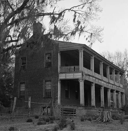 Oakland Plantation, Carvers, North Carolina