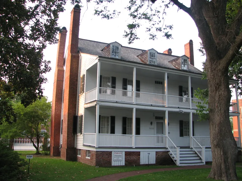 Attmore-Oliver House, New Bern, North Carolina