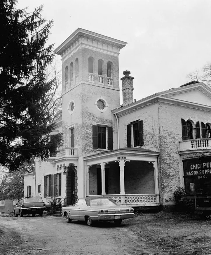 Mills-Stebbins Villa, Springfield, Massachusetts