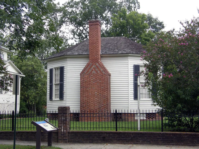 Fayetteville Women's Club and Oval Ballroom, Fayetteville, North Carolina