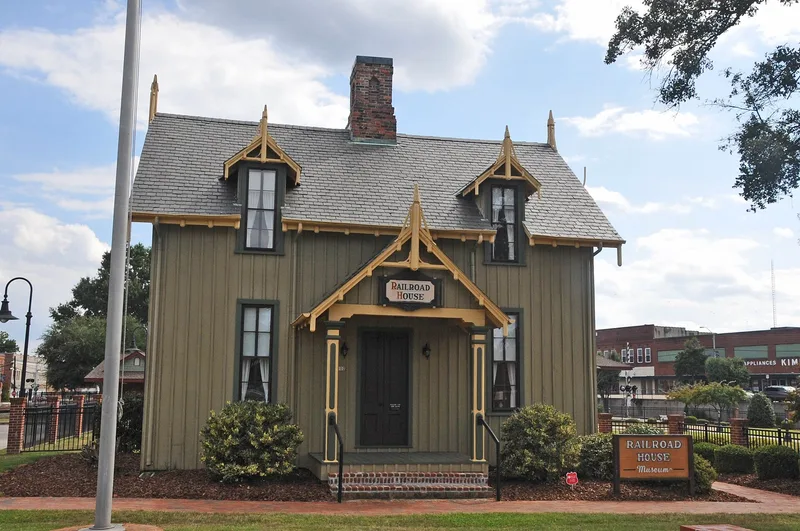 Railroad House, Sanford, North Carolina