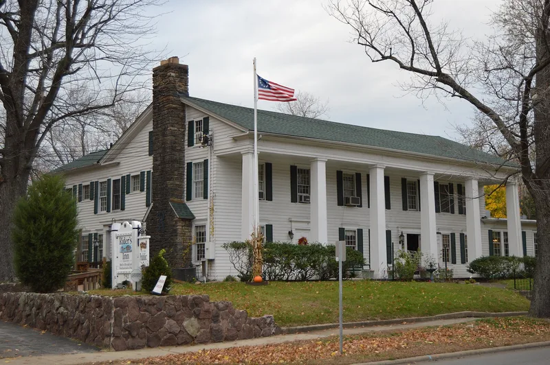 Lutz's Tavern, Painesville, Ohio