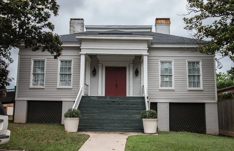 Old Pierce House, Marshall, Texas