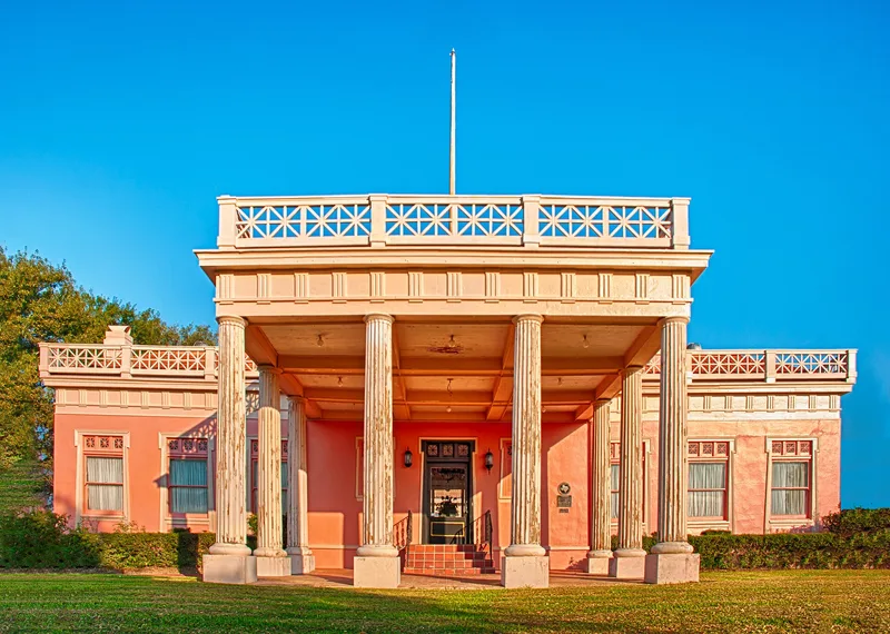 Pompeiian Villa, Port Arthur, Texas