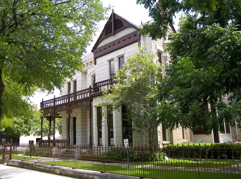 Hirshfeld, Henry, House and Cottage, Austin, Texas