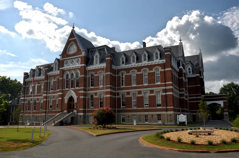 Miller School of Albemarle, Yancey Mills, Virginia