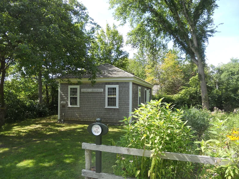 West Schoolhouse, Dennis, Massachusetts