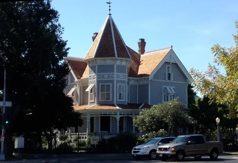 Meux House, Fresno, California