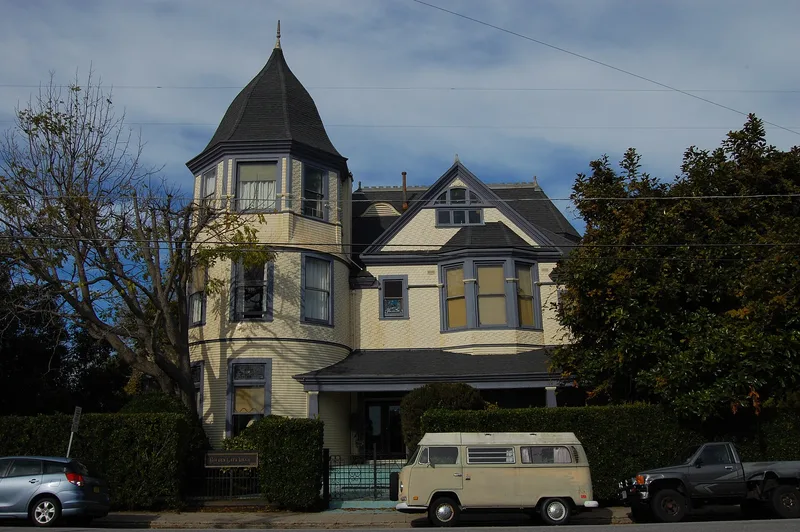 Golden Gate Villa, Santa Cruz, California