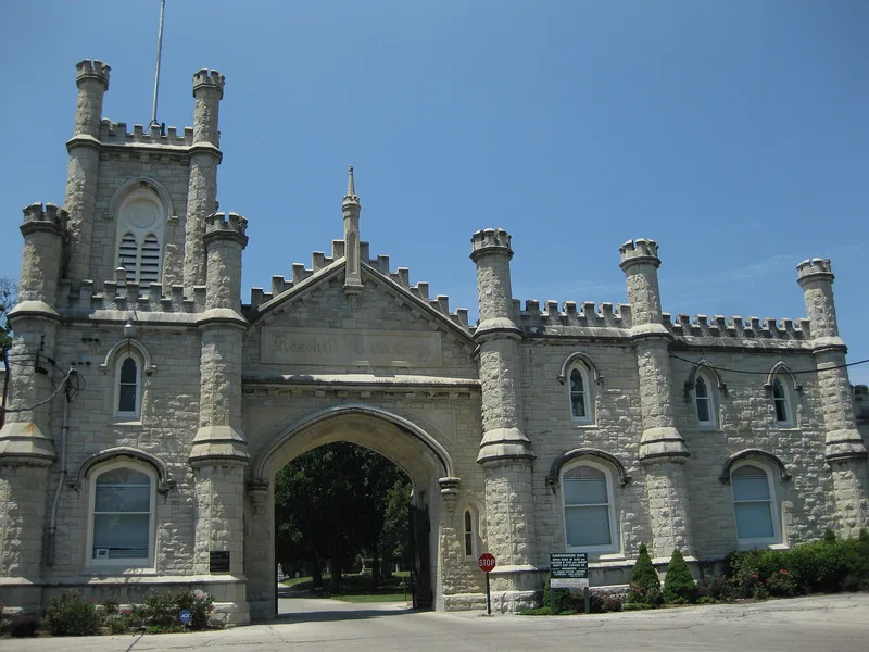 Rosehill Cemetery Administration Building and Entry Gate, Chicago, Illinois