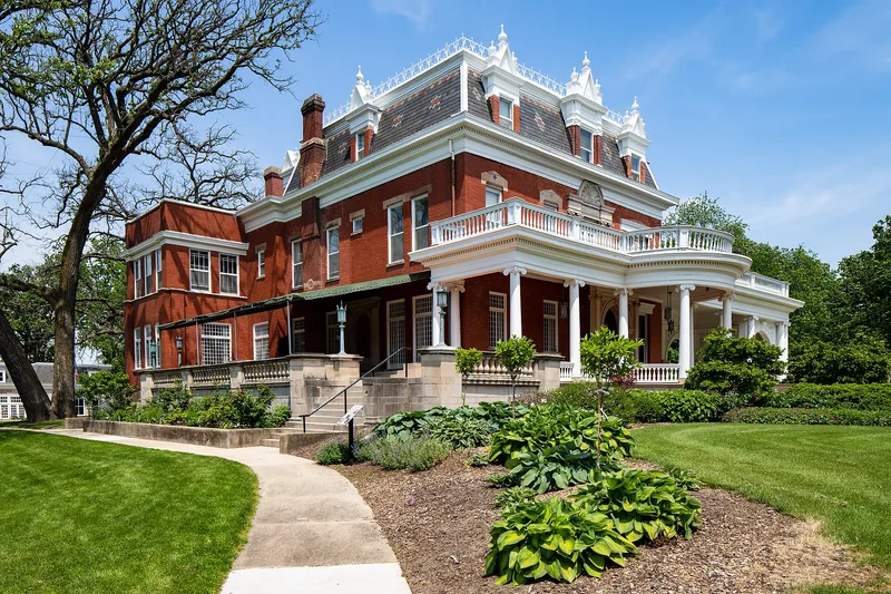 Ellwood Mansion, De Kalb, Illinois